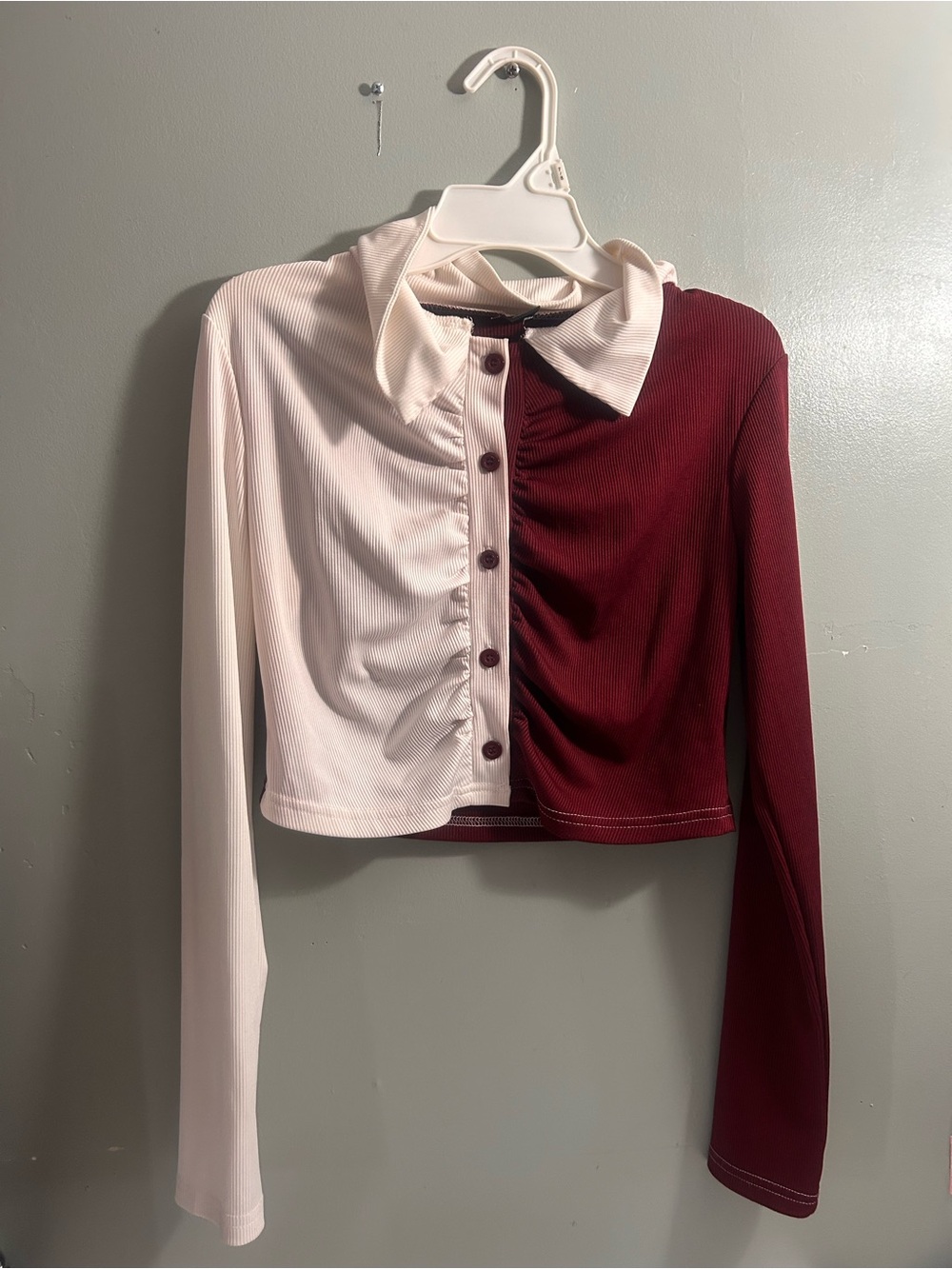 Colorblock Burgundy and white Cropped Button-Front Top
